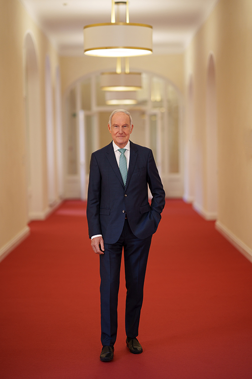Hans-Jürgen Schinzler